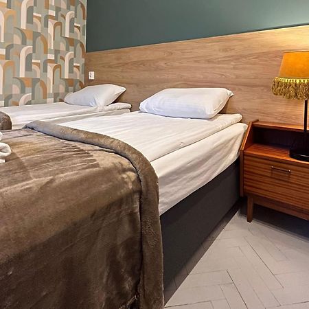 Apartamenty Piotrkowska 28 By Good Time Łódź Exteriör bild