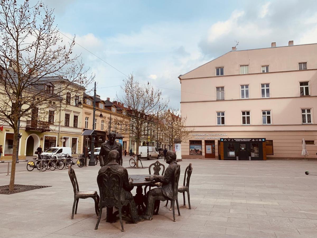 Apartamenty Piotrkowska 28 By Good Time Łódź Exteriör bild