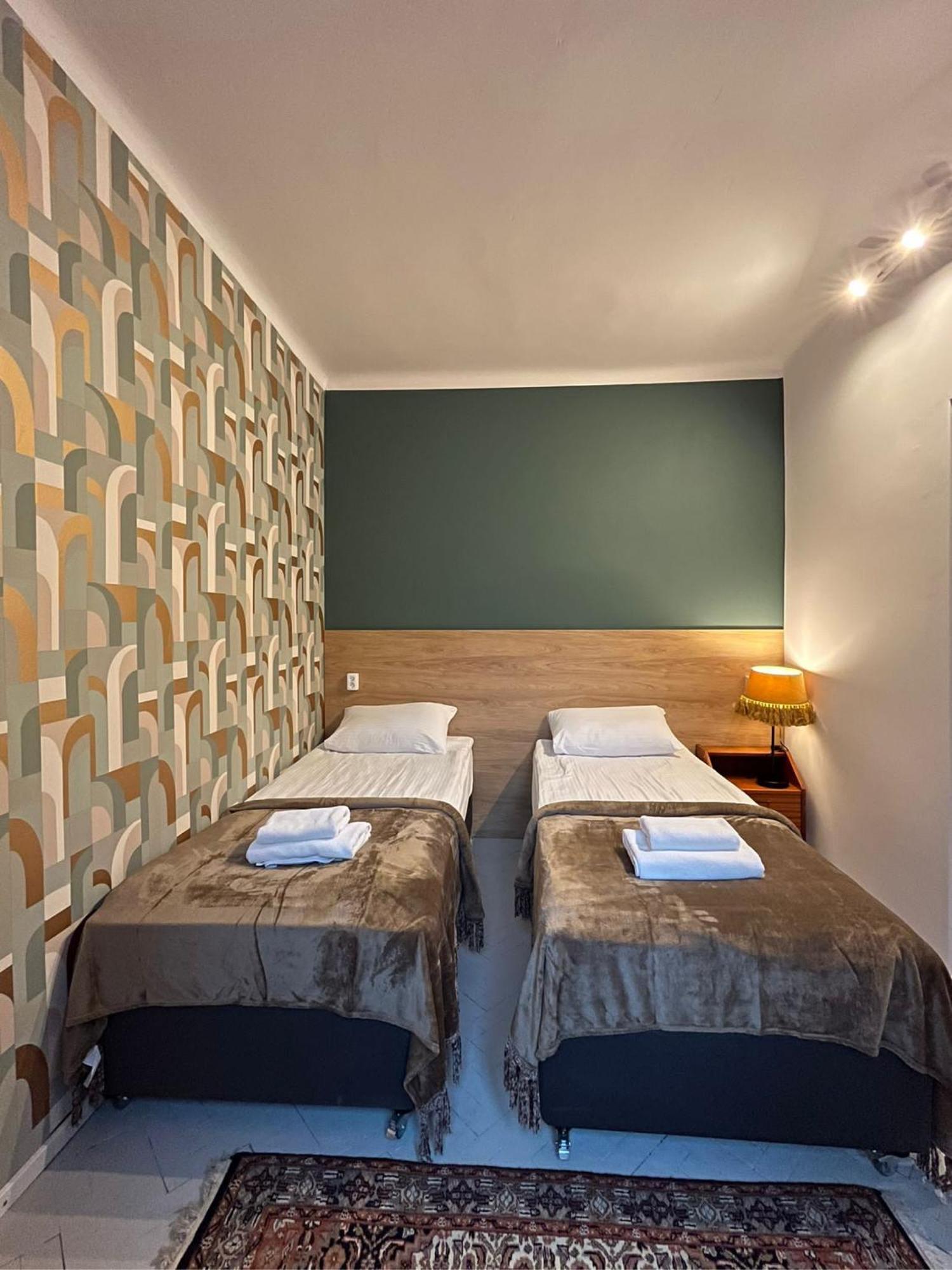Apartamenty Piotrkowska 28 By Good Time Łódź Exteriör bild