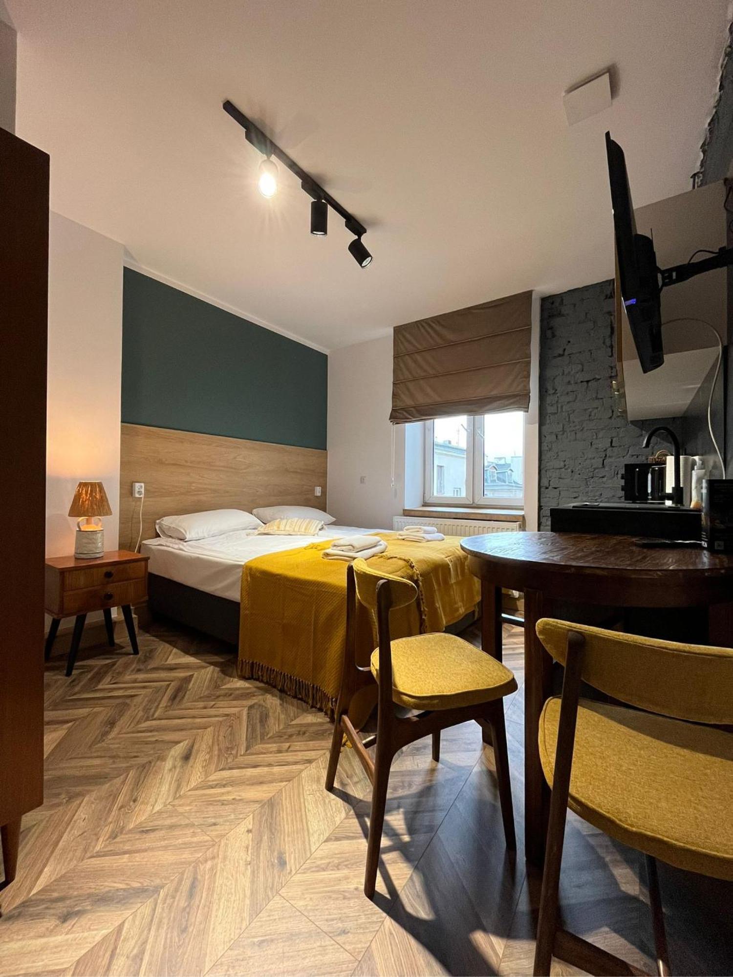 Apartamenty Piotrkowska 28 By Good Time Łódź Exteriör bild