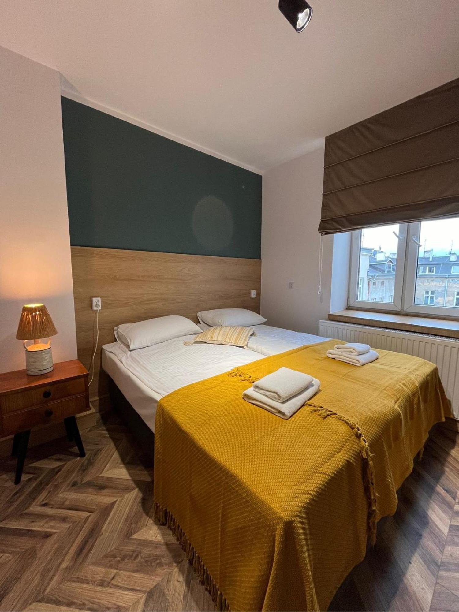 Apartamenty Piotrkowska 28 By Good Time Łódź Exteriör bild